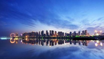 南昌市長郭安:強(qiáng)攻產(chǎn)業(yè) 決戰(zhàn)工業(yè) 擔(dān)當(dāng)江西發(fā)展首位使命