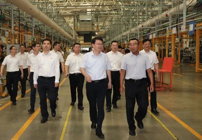 萬(wàn)廣明調(diào)研汽車和新能源汽車產(chǎn)業(yè)發(fā)展